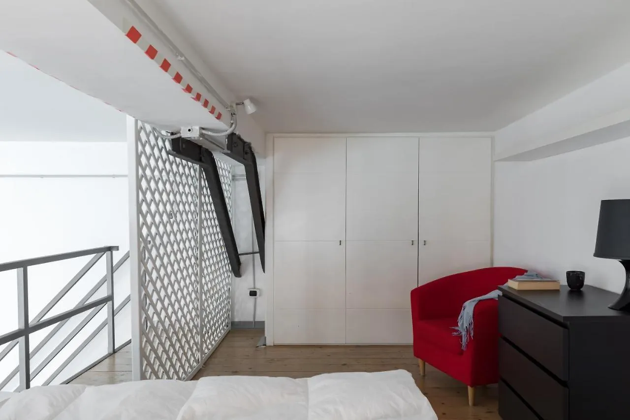 Trevi Fountain Modern Loft Apartment Rom